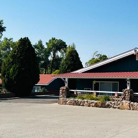 Redwood Arms Motel Paonia Экстерьер фото