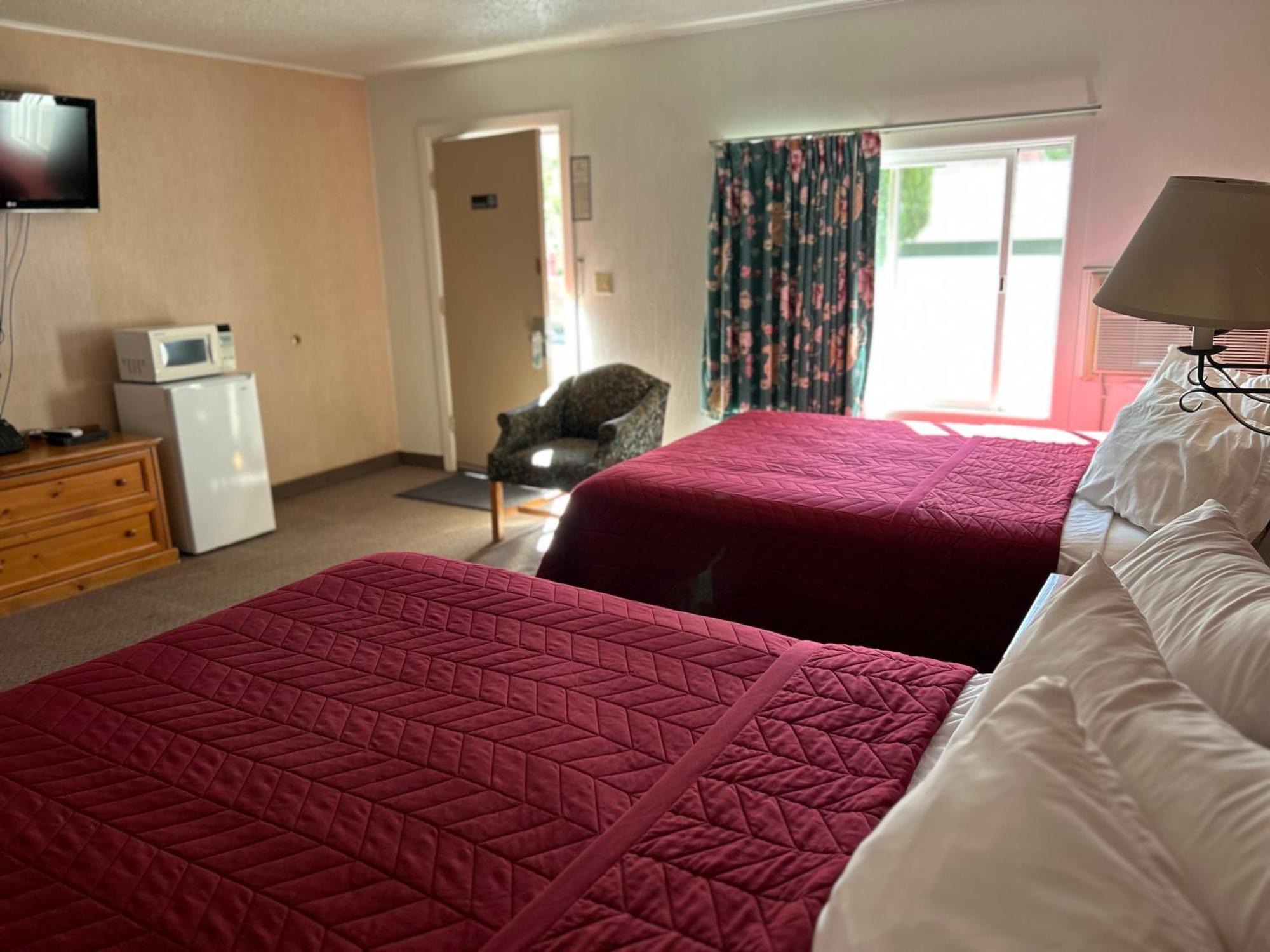 Redwood Arms Motel Paonia Экстерьер фото