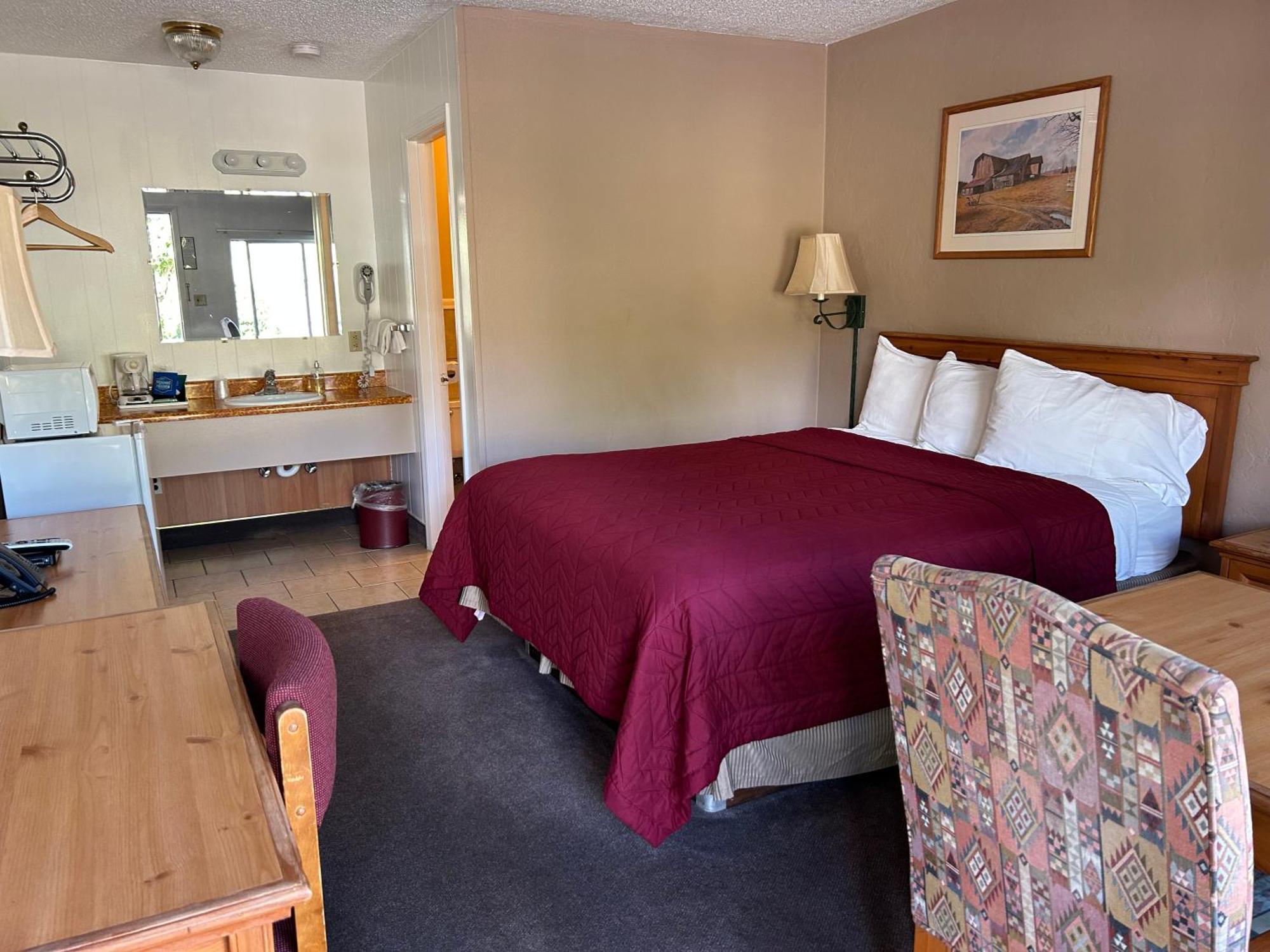 Redwood Arms Motel Paonia Экстерьер фото